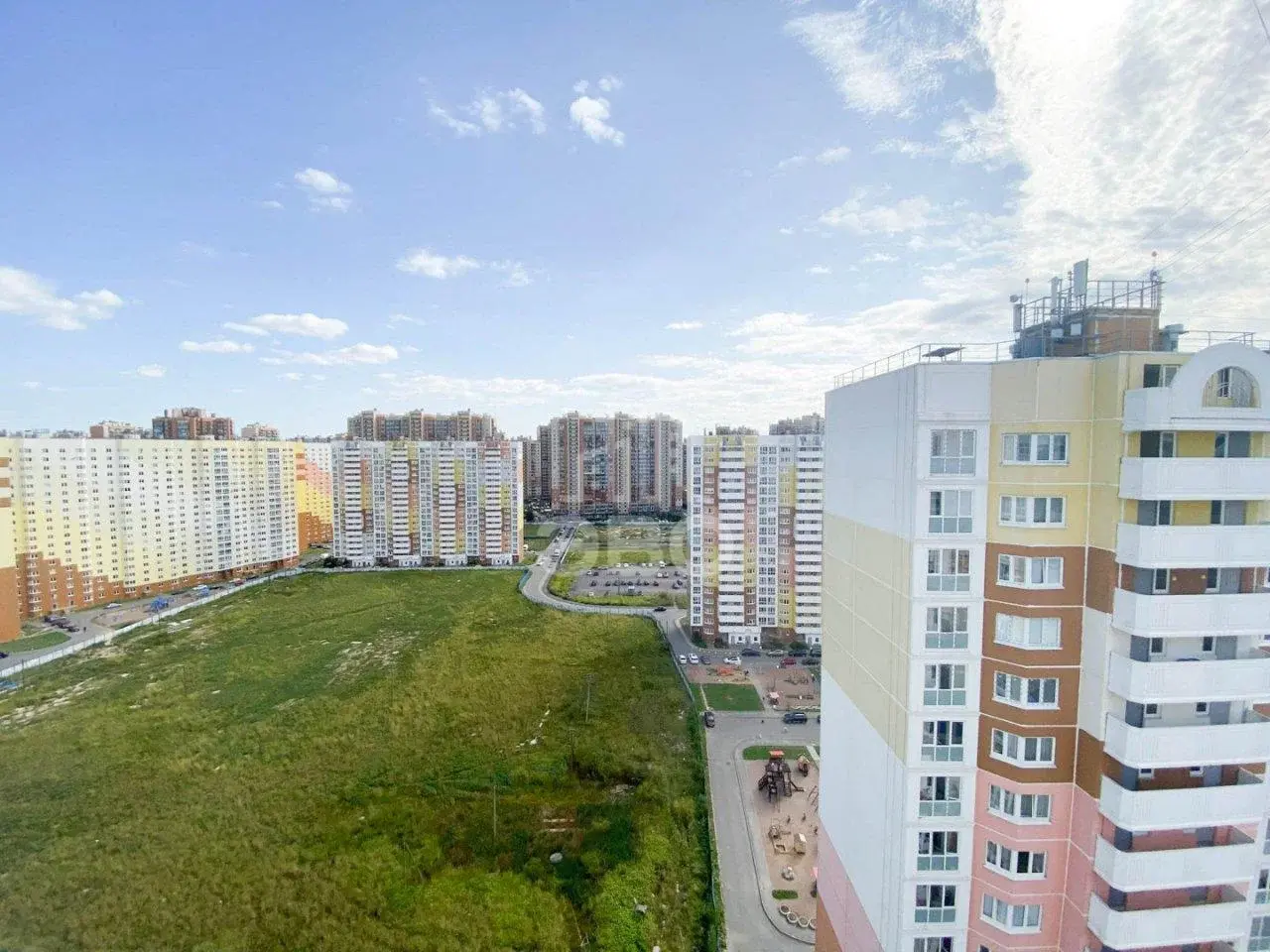 однокомнатная квартира в Санкт-Петербурге по адресу: Глухарская ул., 27, к 2
