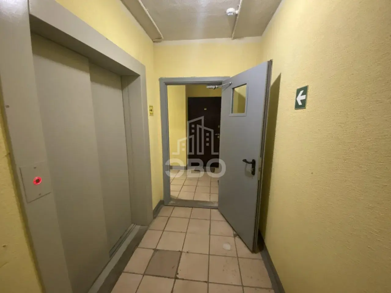 однокомнатная квартира в Санкт-Петербурге по адресу: Глухарская ул., 27, к 2