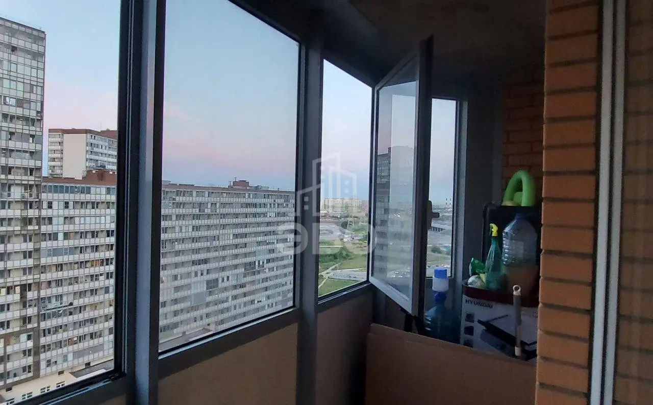 студия в Санкт-Петербурге по адресу: Охтинская аллея, 10, к 1