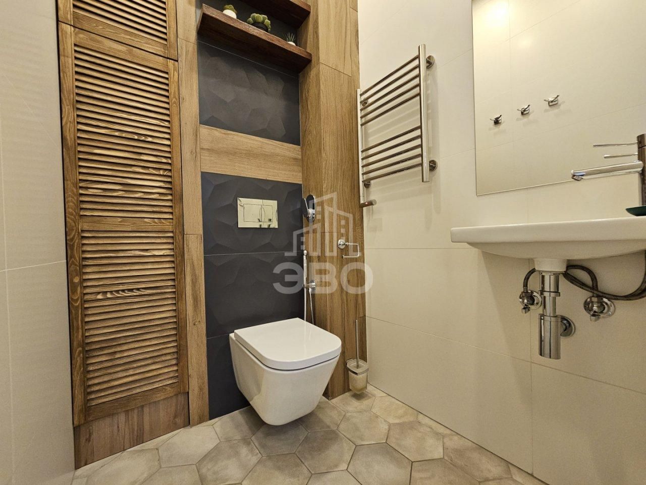 двухкомнатная квартира в Санкт-Петербурге по адресу: Ушаковская наб., 3, к 2