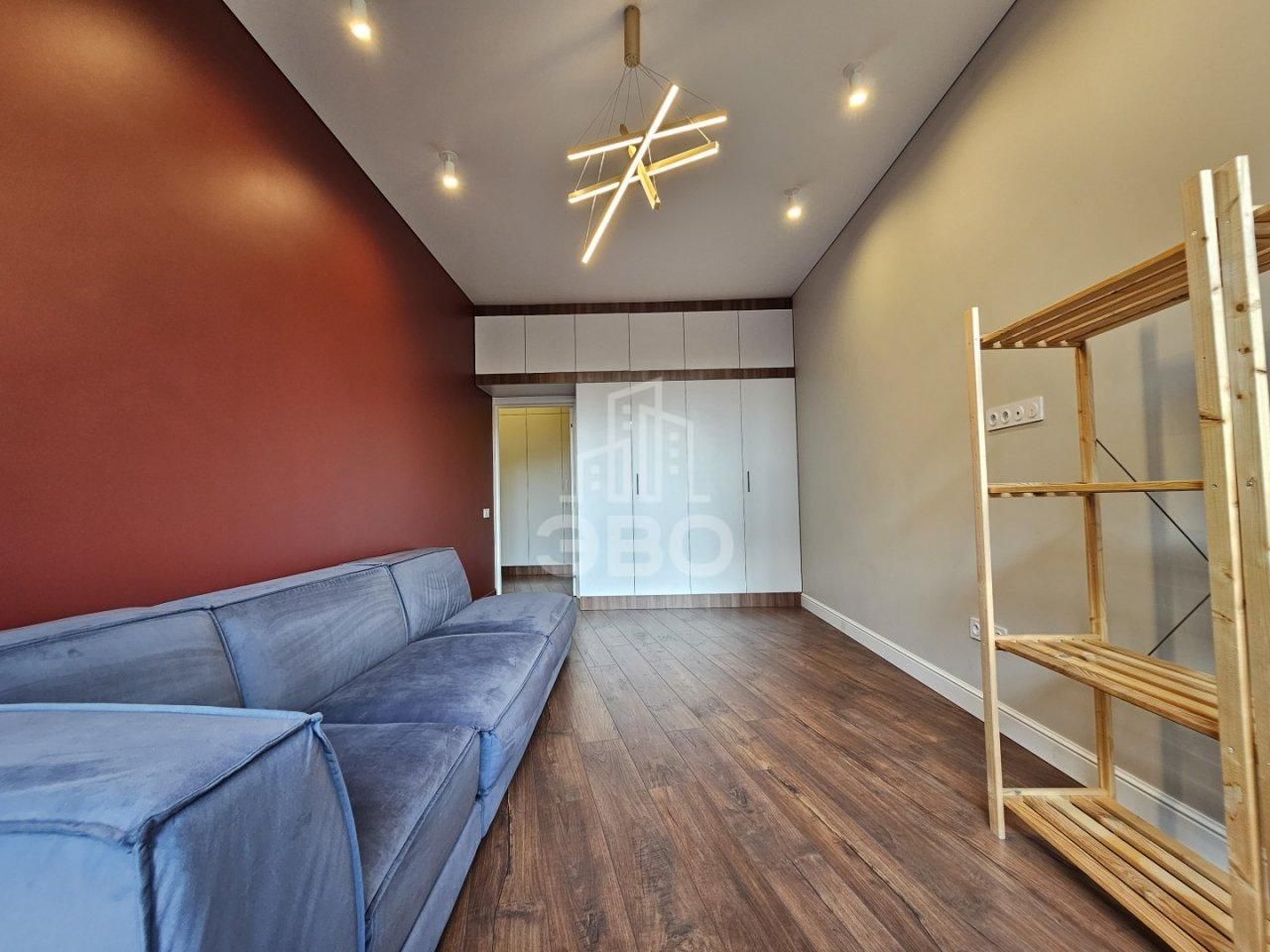 двухкомнатная квартира в Санкт-Петербурге по адресу: Ушаковская наб., 3, к 2