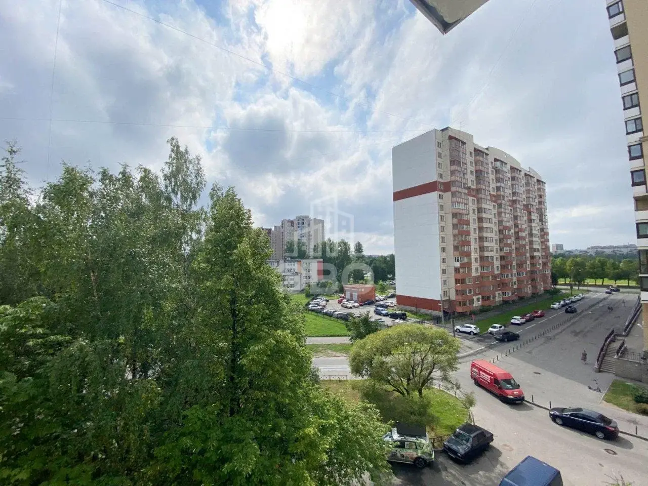 трехкомнатная квартира в Санкт-Петербурге по адресу: Стасовой ул., 2, литера А