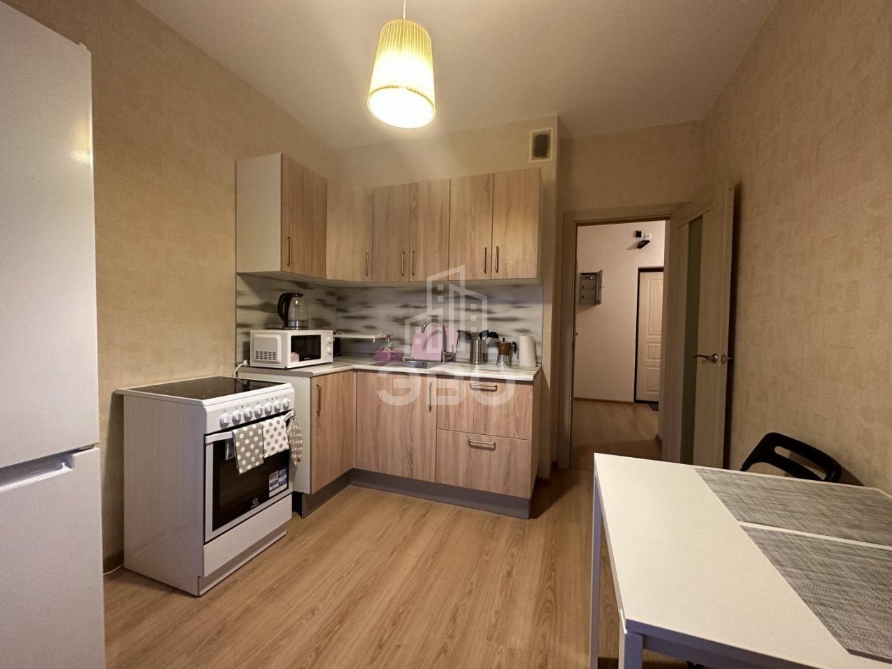 однокомнатная квартира в Санкт-Петербурге по адресу: Героев проспект, 27, к 1