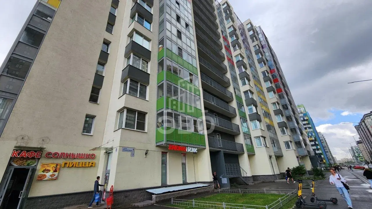 однокомнатная квартира в Санкт-Петербурге по адресу: Пражская ул., 13