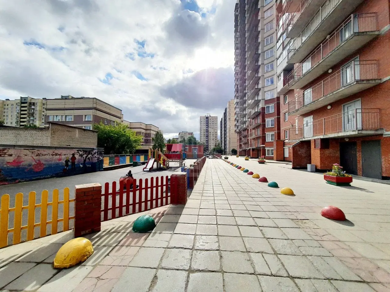 однокомнатная квартира в Санкт-Петербурге по адресу: Караваевская ул., 28