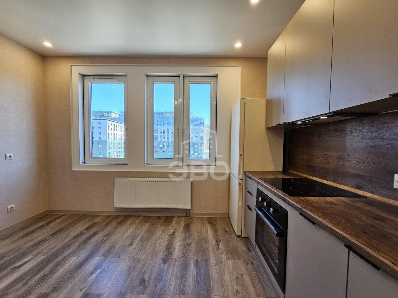 двухкомнатная квартира в Санкт-Петербурге по адресу: Измайловский б-р., 4, к 2