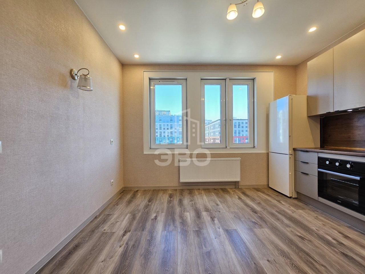 двухкомнатная квартира в Санкт-Петербурге по адресу: Измайловский б-р., 4, к 2