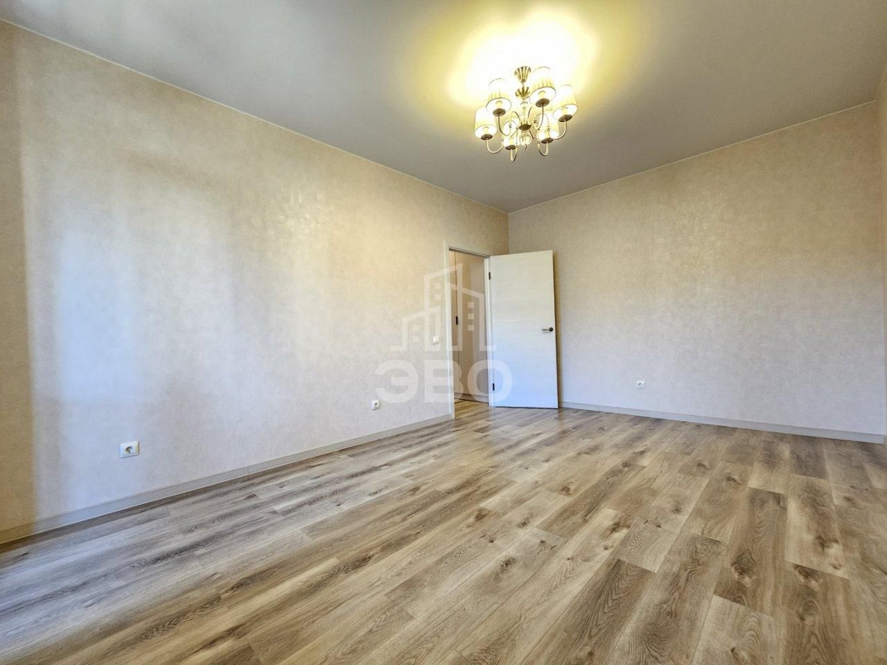 двухкомнатная квартира в Санкт-Петербурге по адресу: Измайловский б-р., 4, к 2