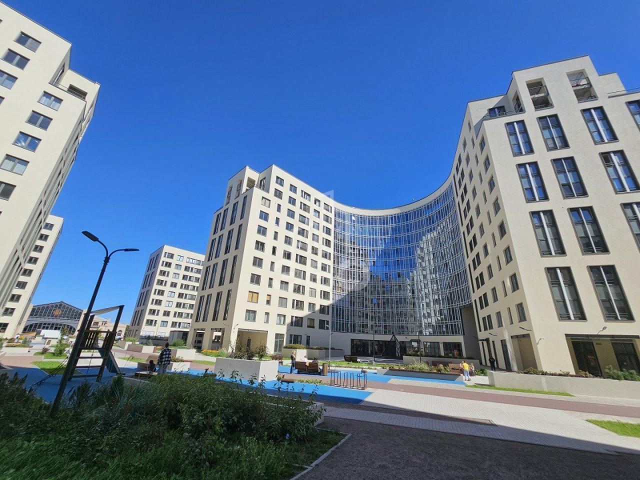 двухкомнатная квартира в Санкт-Петербурге по адресу: Измайловский б-р., 4, к 2