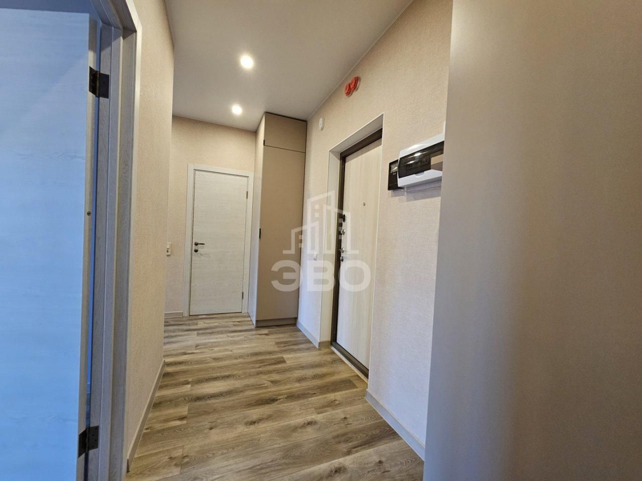 двухкомнатная квартира в Санкт-Петербурге по адресу: Измайловский б-р., 4, к 2