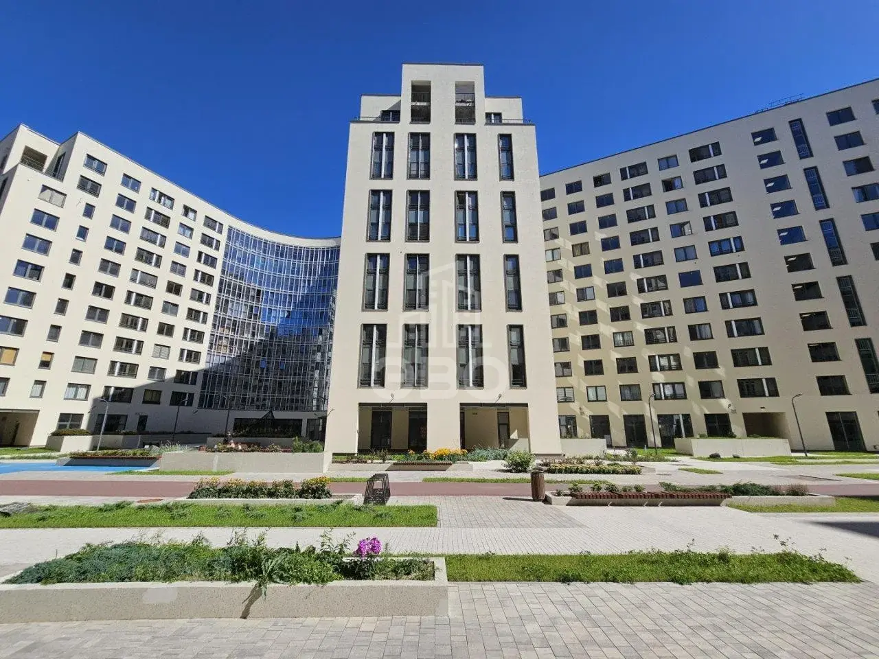 двухкомнатная квартира в Санкт-Петербурге по адресу: Измайловский б-р., 4, к 2