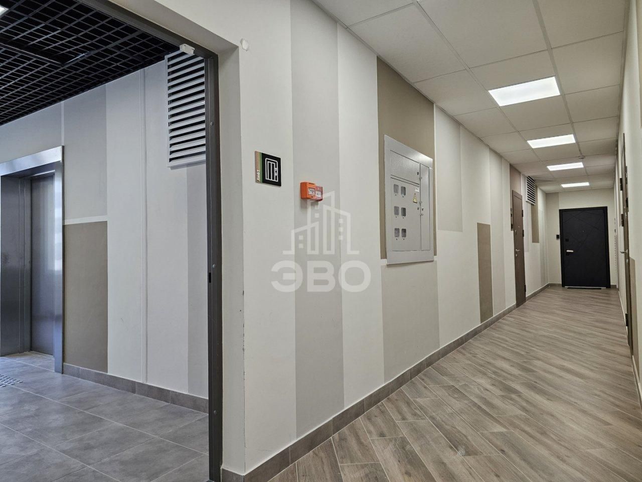 двухкомнатная квартира в Санкт-Петербурге по адресу: Измайловский б-р., 4, к 2