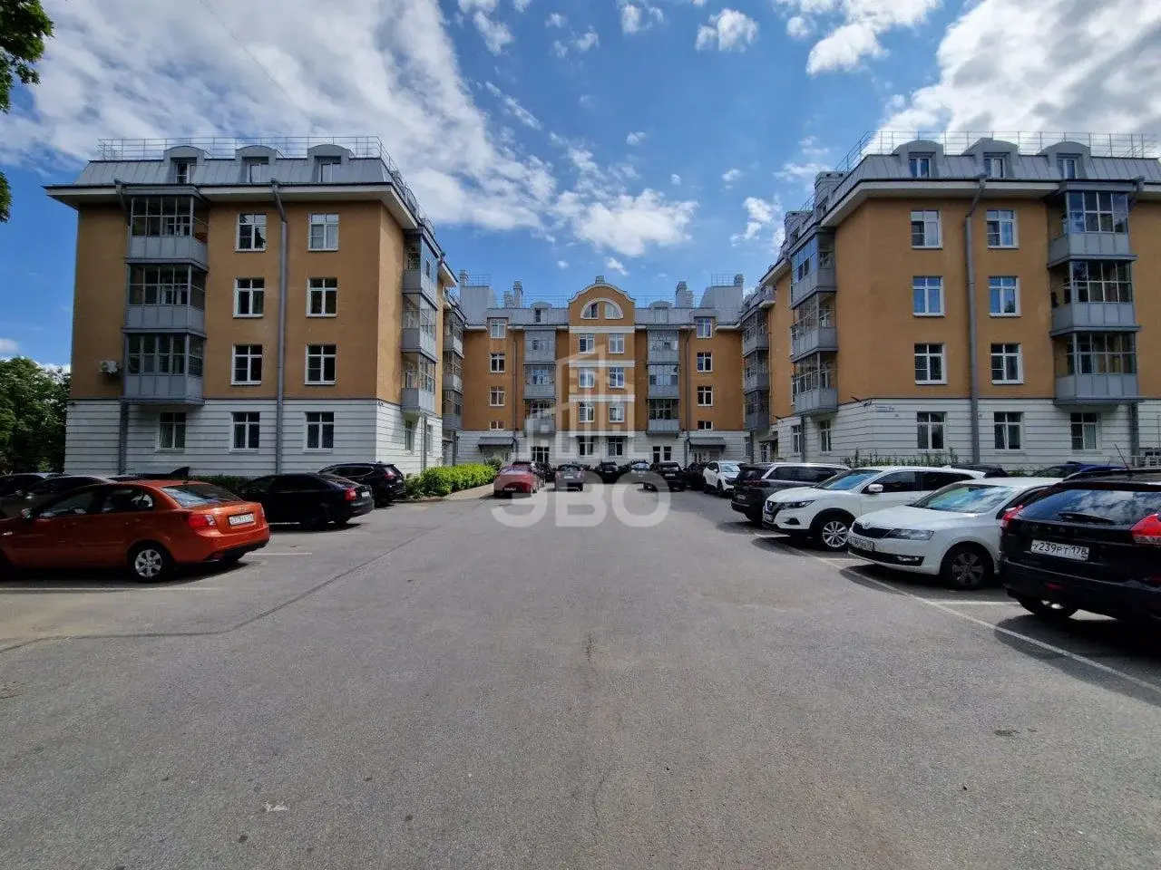 однокомнатная квартира в Санкт-Петербурге по адресу: Оранжерейная ул., 51а