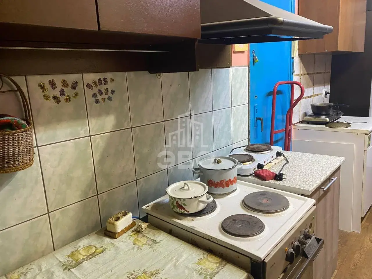комната в Санкт-Петербурге по адресу: Коллонтай ул., 9