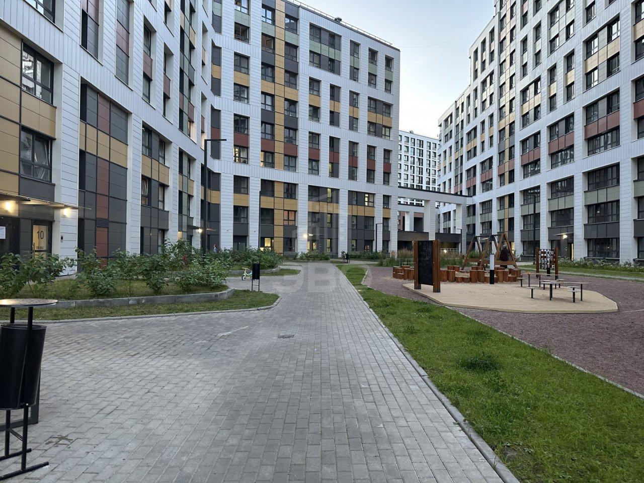 однокомнатная квартира в Санкт-Петербурге по адресу: Планерная ул., 87, к 1, строение 1