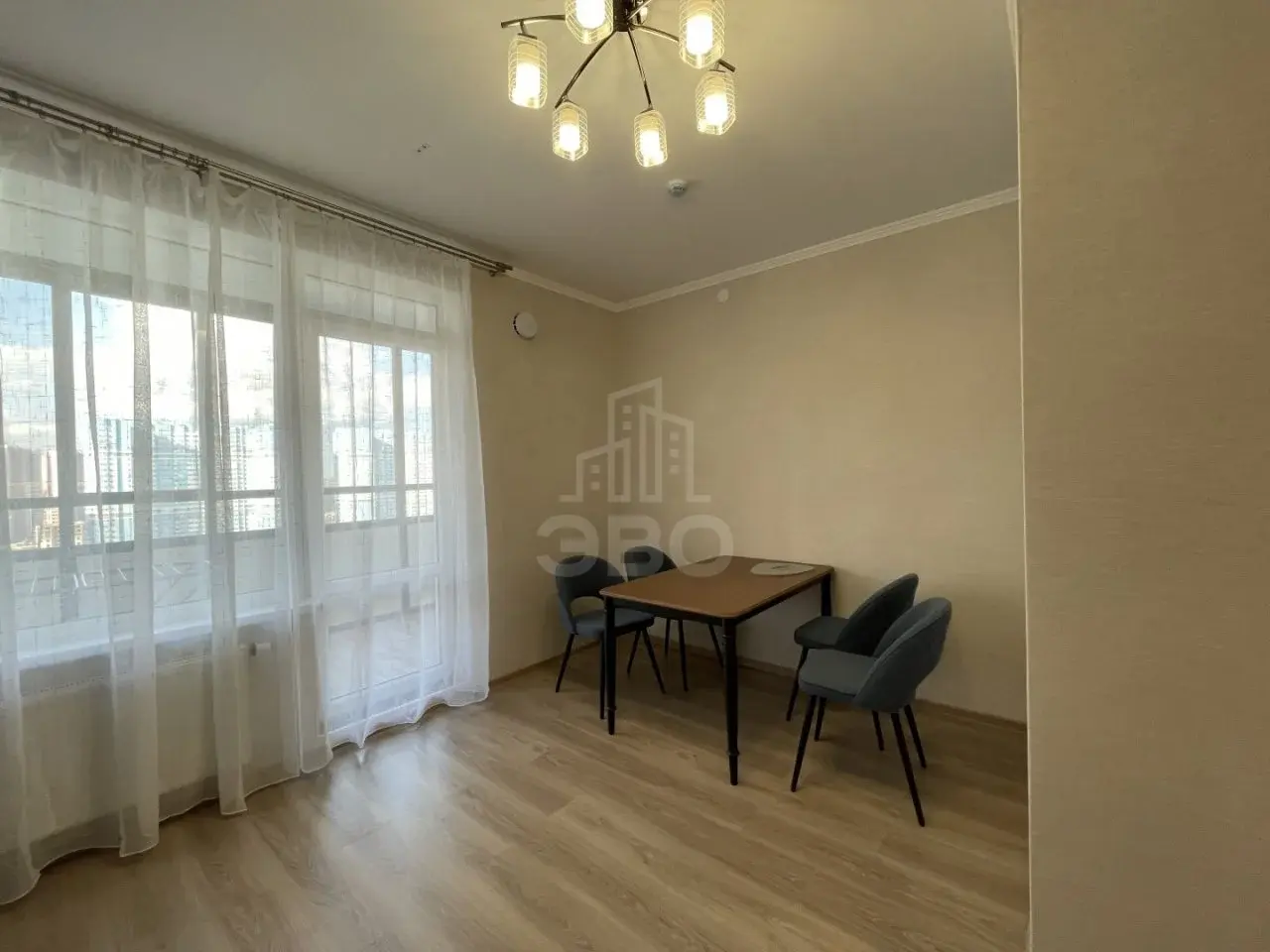 двухкомнатная квартира в Санкт-Петербурге по адресу: Брюлловская ул., 5, строение 1