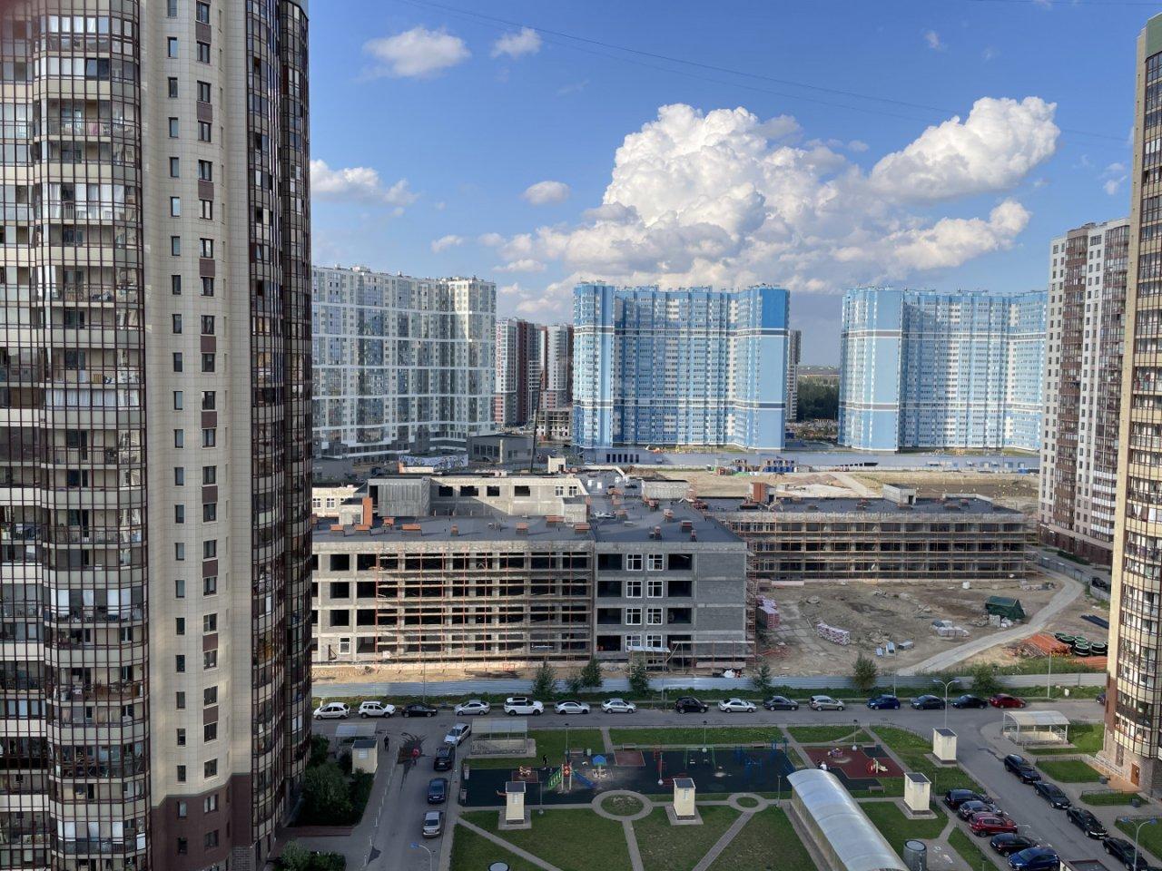 двухкомнатная квартира в Санкт-Петербурге по адресу: Брюлловская ул., 5, строение 1