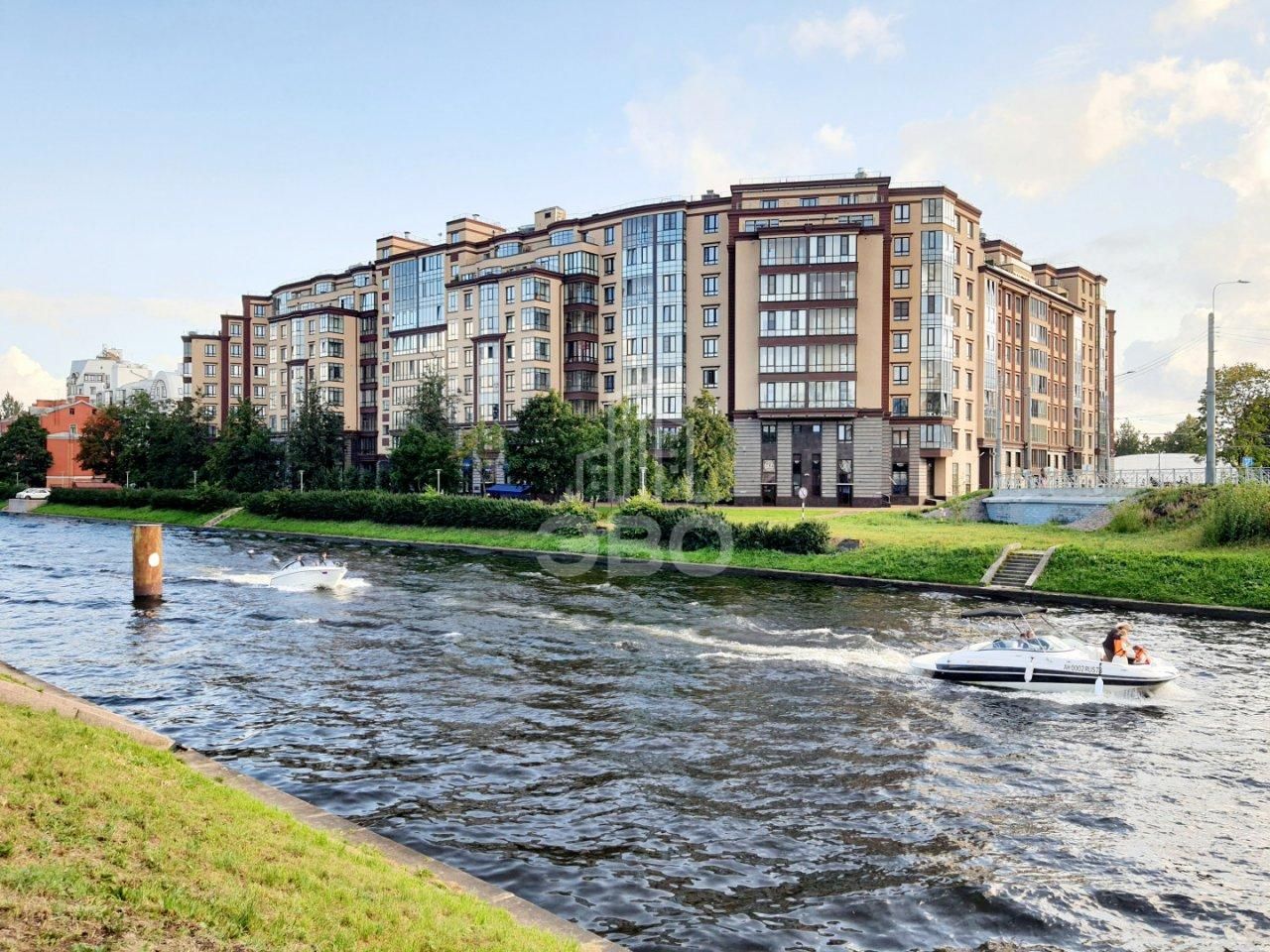 двухкомнатная квартира в Санкт-Петербурге по адресу: Петровский проспект, 5, строение 1