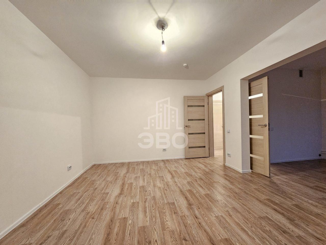 двухкомнатная квартира в Санкт-Петербурге по адресу: Реки Каменки наб., 21, к 1