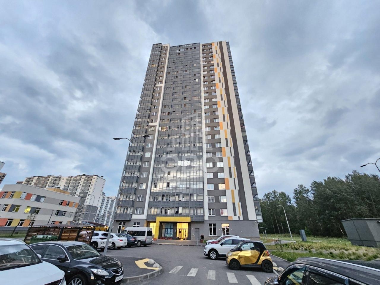 двухкомнатная квартира в Санкт-Петербурге по адресу: Реки Каменки наб., 21, к 1