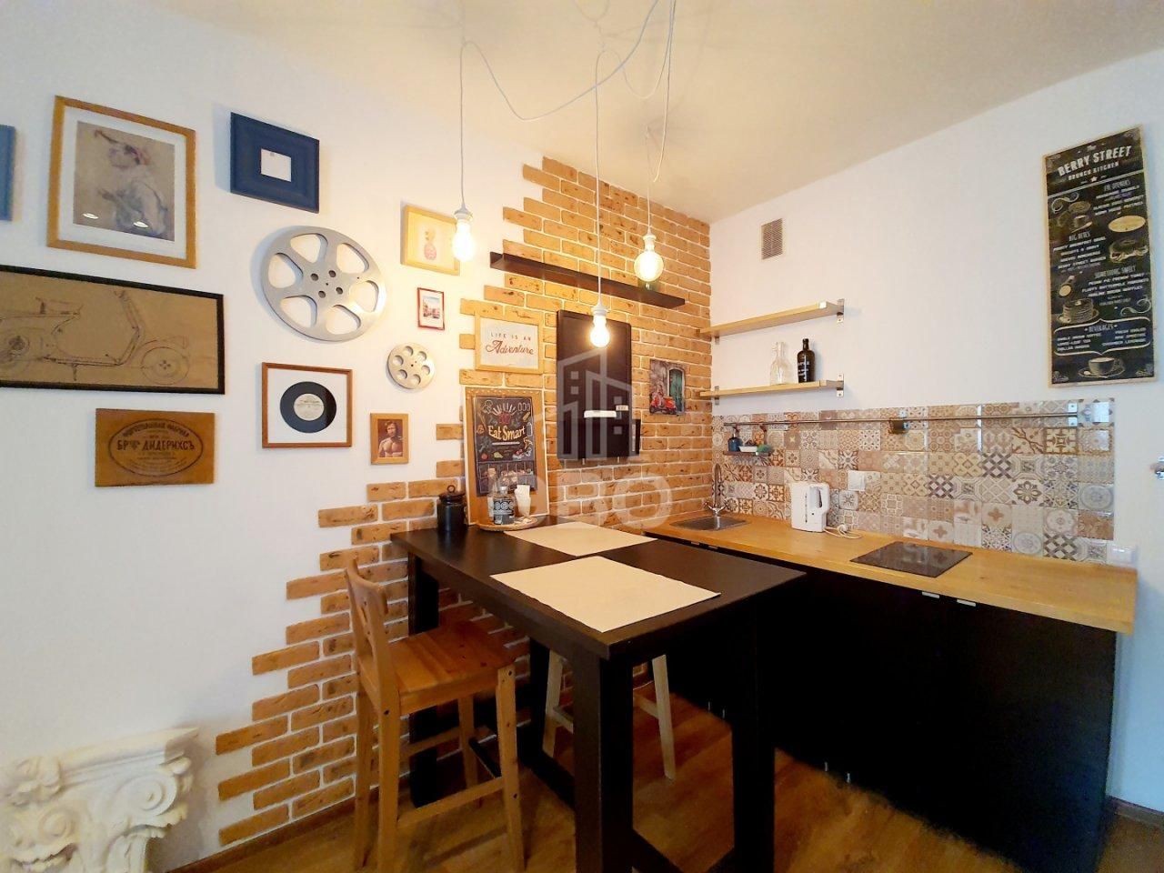 студия в Санкт-Петербурге по адресу: Австрийская ул., 4, к 2