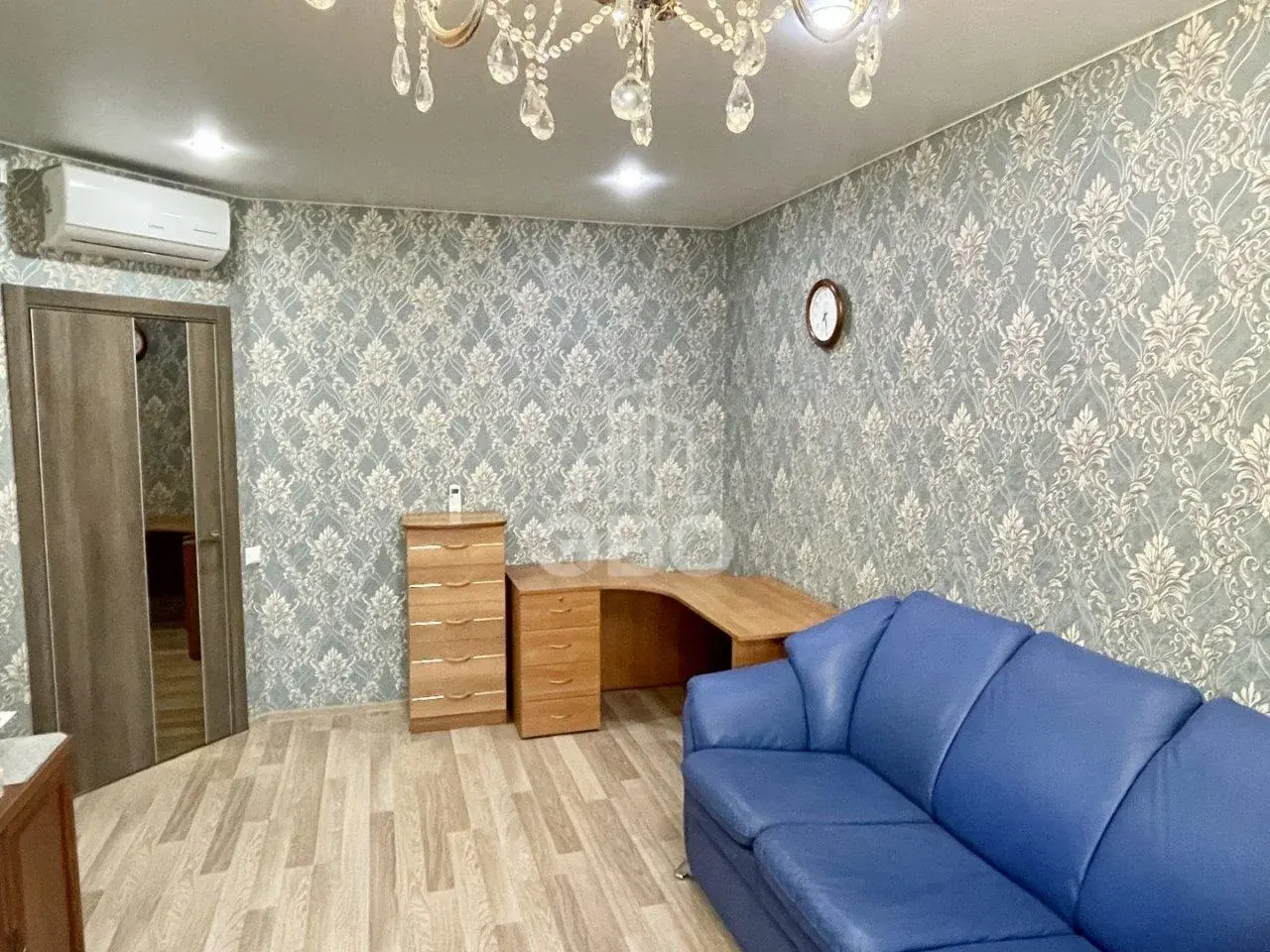 трехкомнатная квартира в Санкт-Петербурге по адресу: Кременчугская ул., 13, к 1, литера А