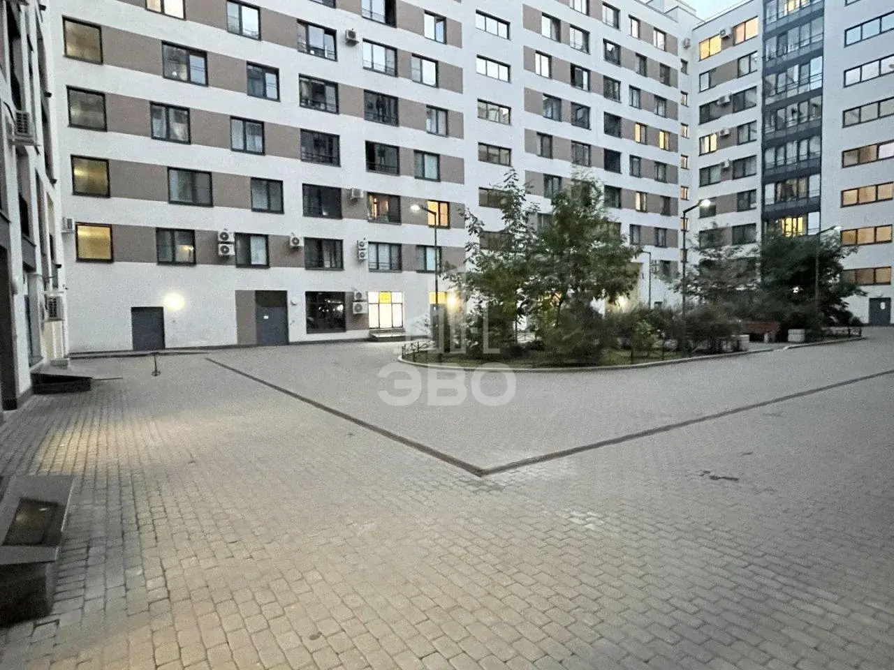 трехкомнатная квартира в Санкт-Петербурге по адресу: Кременчугская ул., 13, к 1, литера А