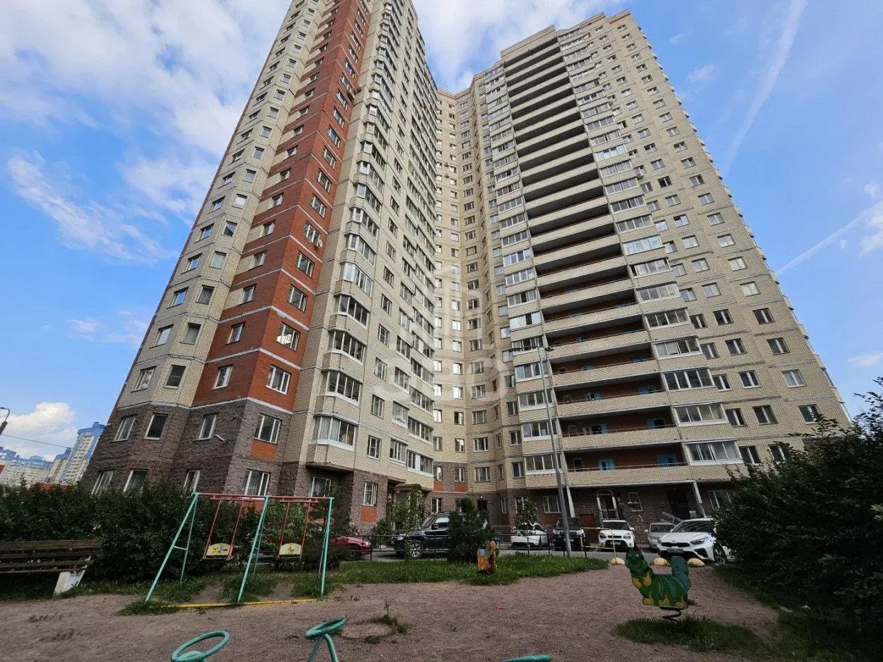 двухкомнатная квартира в Санкт-Петербурге по адресу: Королёва проспект, 20, к 1