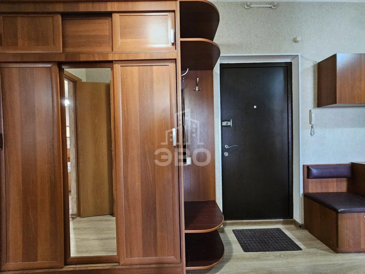 двухкомнатная квартира в Санкт-Петербурге по адресу: Королёва проспект, 20, к 1
