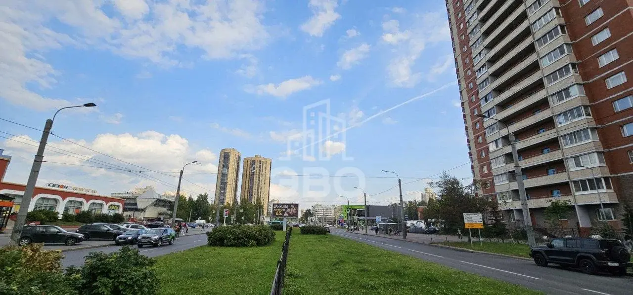 двухкомнатная квартира в Санкт-Петербурге по адресу: Королёва проспект, 20, к 1