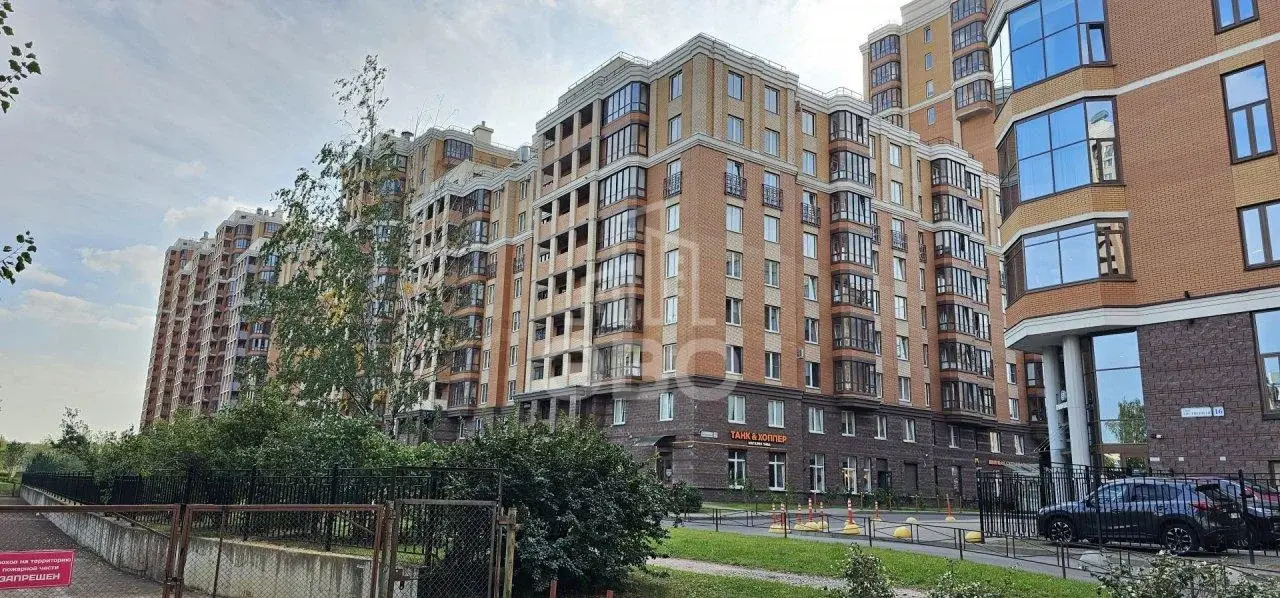 однокомнатная квартира в Санкт-Петербурге по адресу: Лиственная ул., 18, к 1
