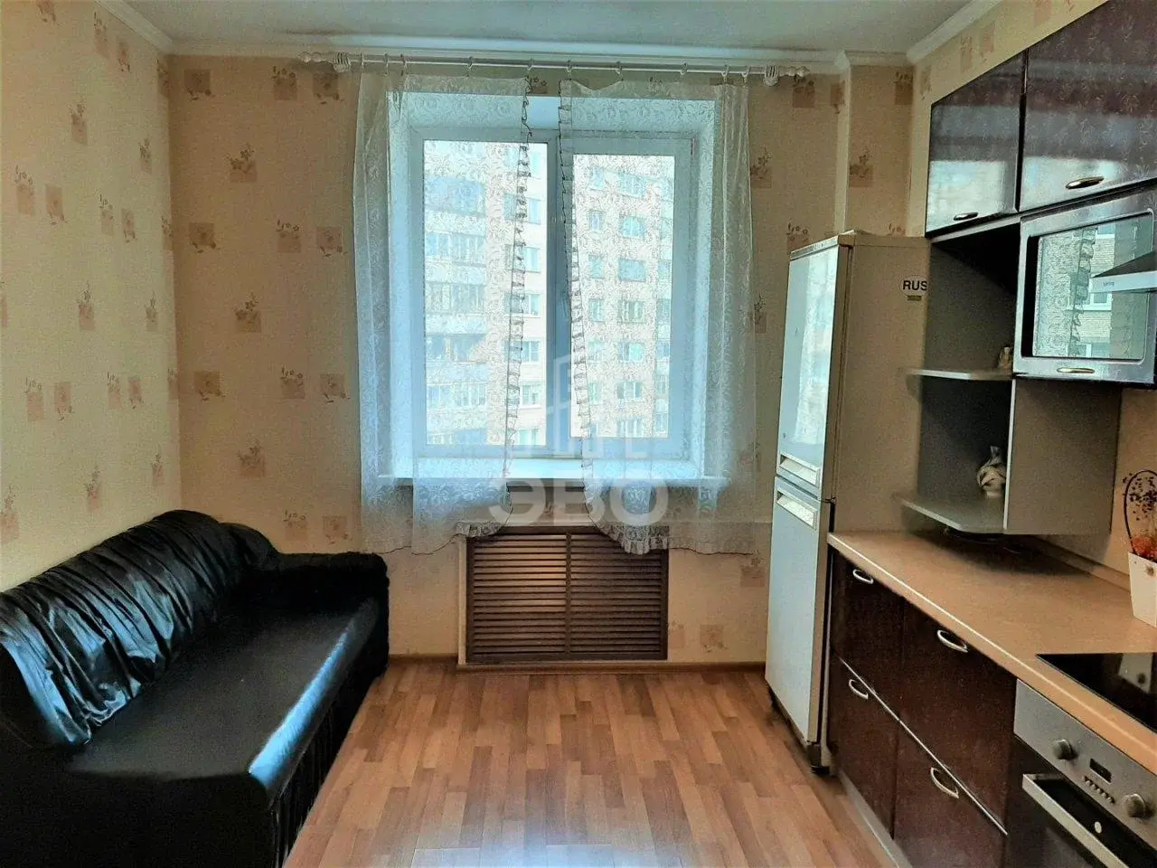 трехкомнатная квартира в Санкт-Петербурге по адресу: Ленинский проспект, 147, к 2