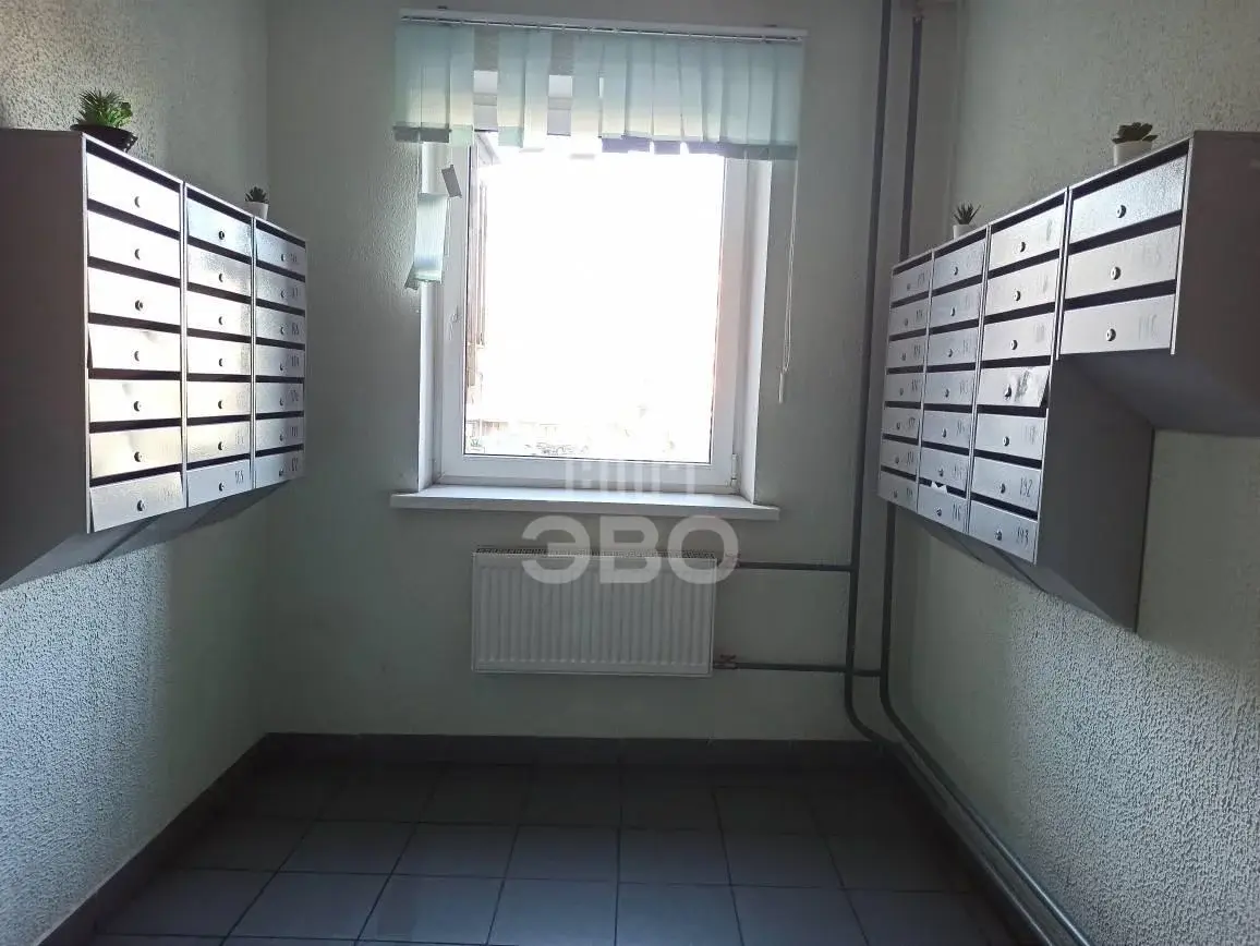 двухкомнатная квартира в Санкт-Петербурге по адресу: Коммуны ул., 61
