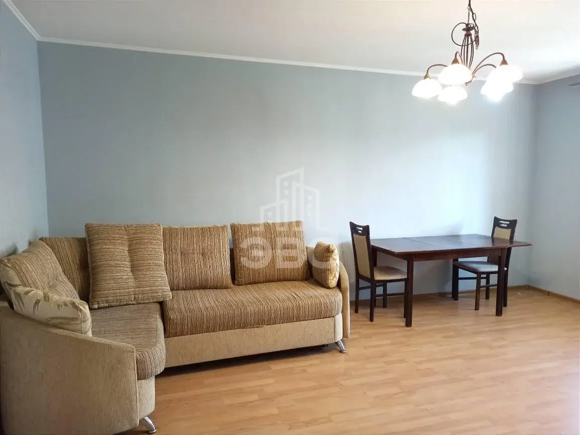 двухкомнатная квартира в Санкт-Петербурге по адресу: Коммуны ул., 61