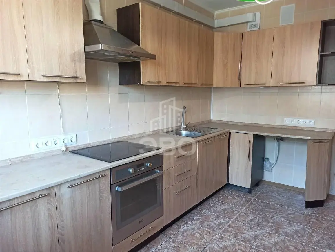 двухкомнатная квартира в Санкт-Петербурге по адресу: Коммуны ул., 61
