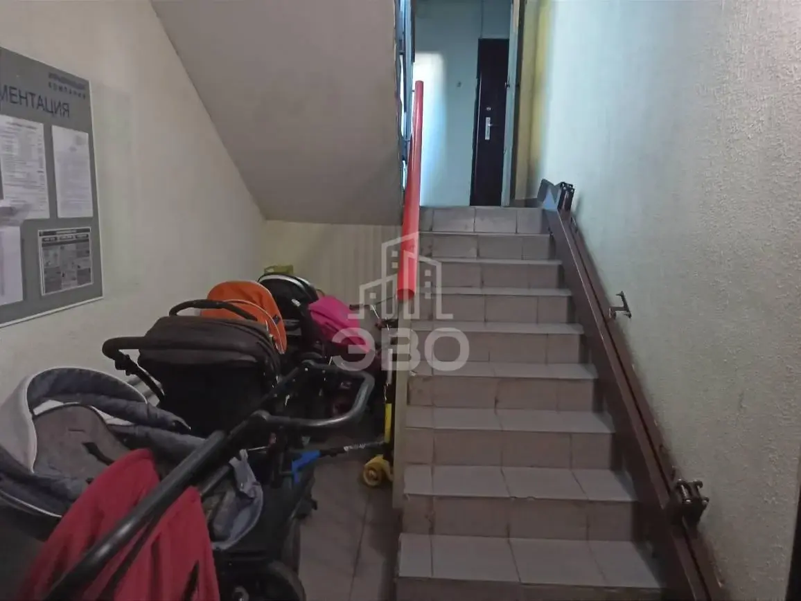 двухкомнатная квартира в Санкт-Петербурге по адресу: Коммуны ул., 61