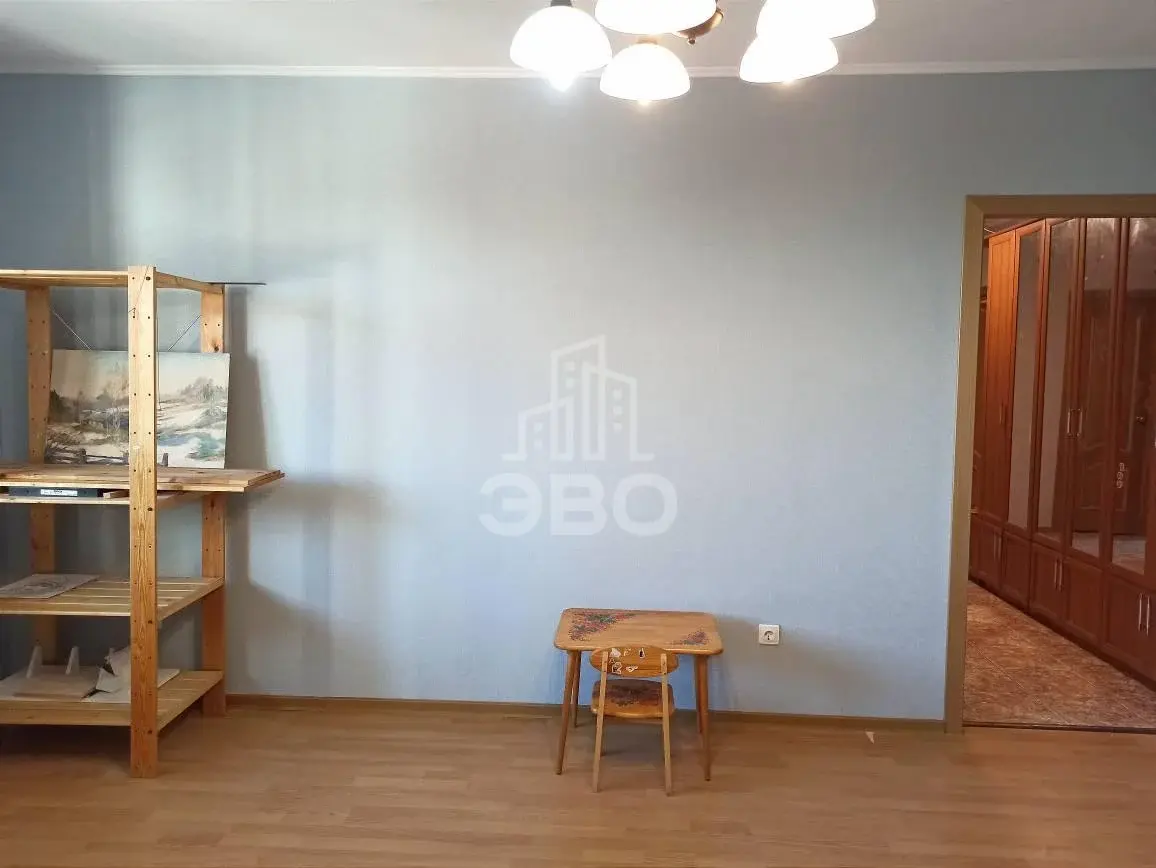 двухкомнатная квартира в Санкт-Петербурге по адресу: Коммуны ул., 61