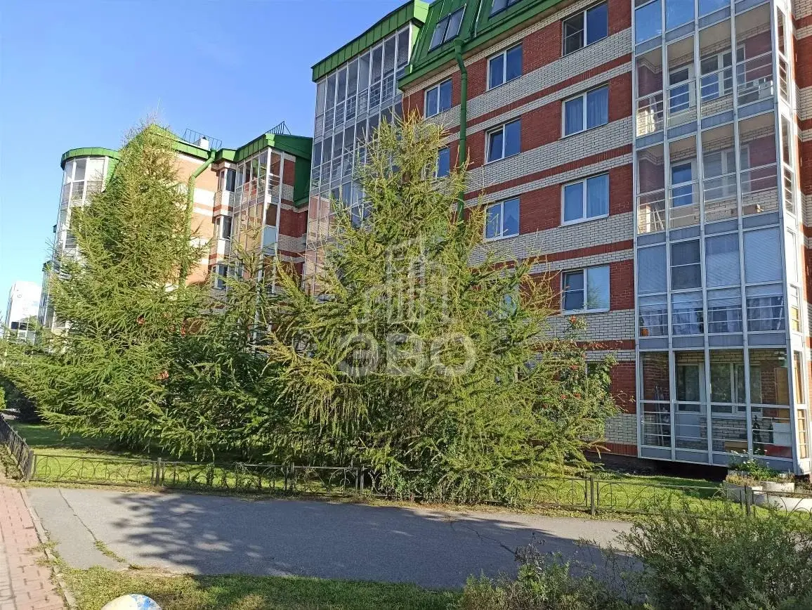 двухкомнатная квартира в Санкт-Петербурге по адресу: Коммуны ул., 61