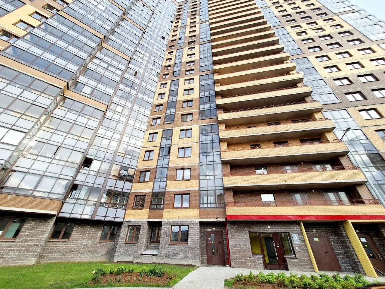 однокомнатная квартира в Санкт-Петербурге по адресу: Русановская ул., 18, к 8