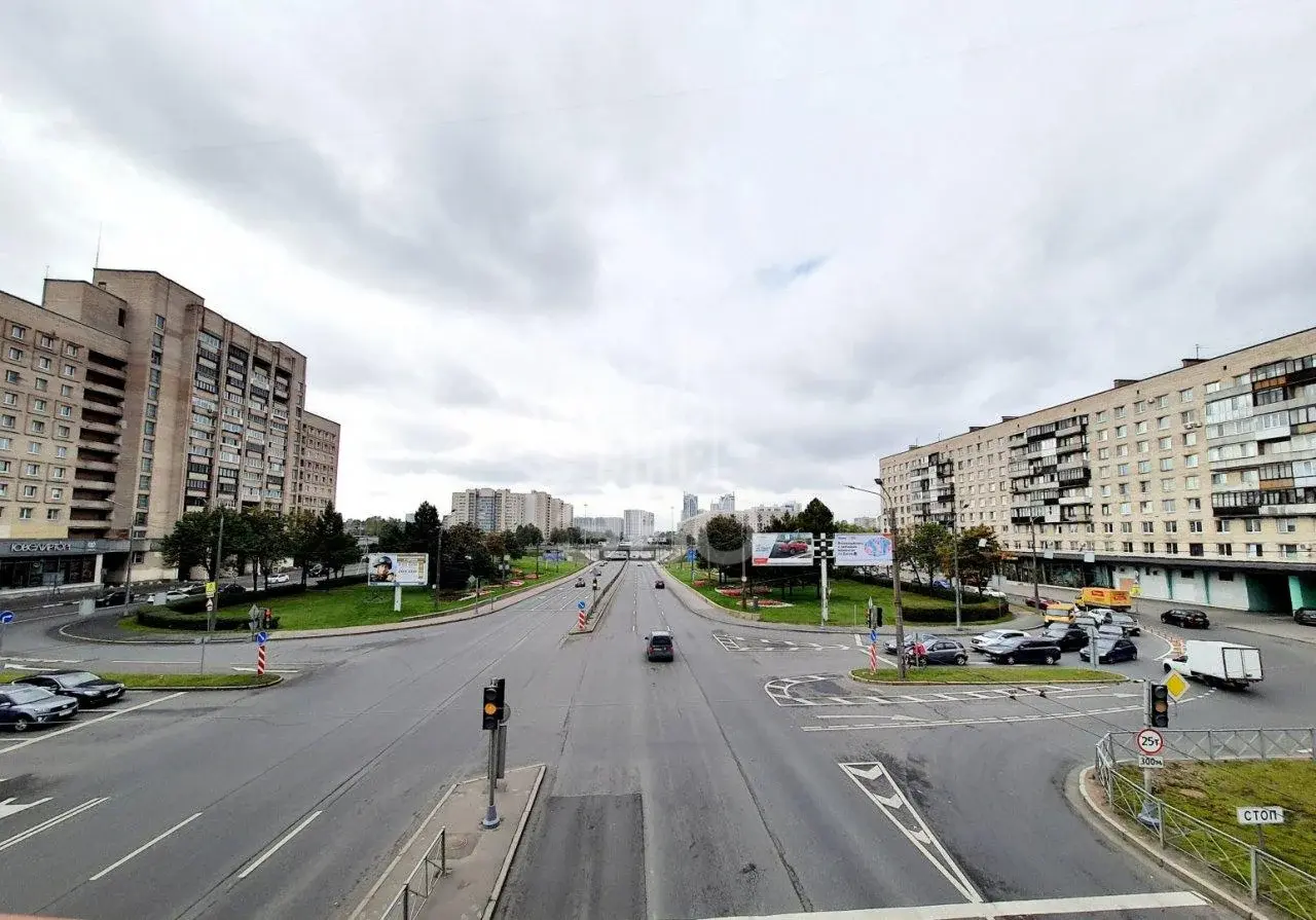 однокомнатная квартира в Санкт-Петербурге по адресу: Белградская ул., 32