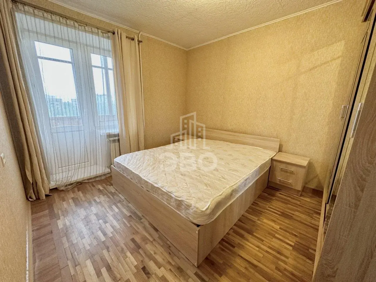 трехкомнатная квартира в Санкт-Петербурге по адресу: Непокорённых проспект, 16, к 1