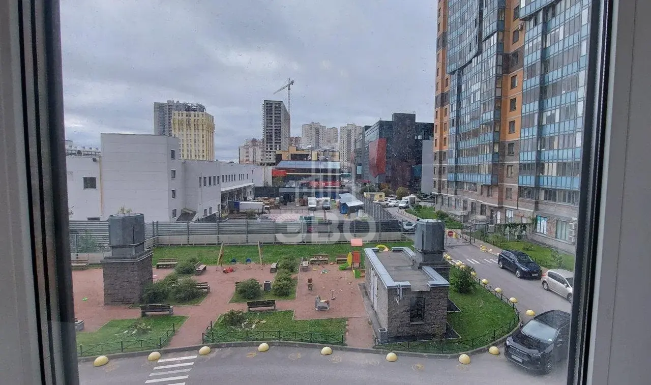 однокомнатная квартира в Санкт-Петербурге по адресу: Брянцева ул., 13, к 1