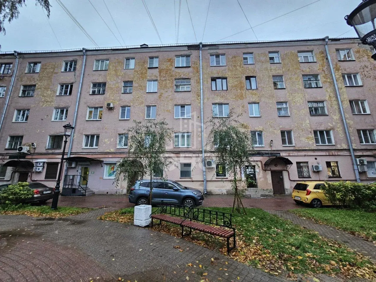 трехкомнатная квартира в Санкт-Петербурге по адресу: Невский проспект, 148, литера А