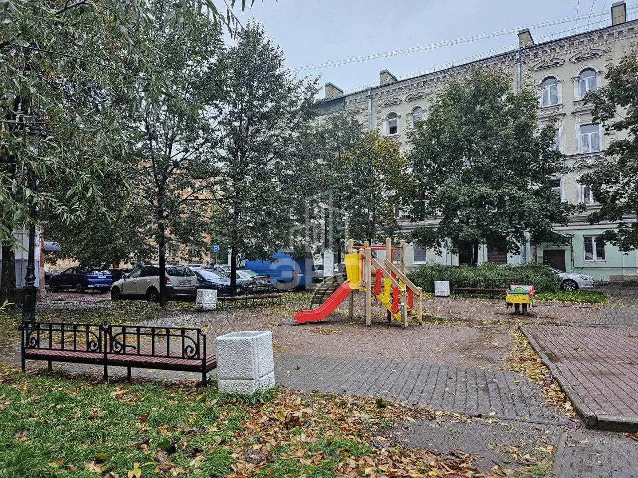 трехкомнатная квартира в Санкт-Петербурге по адресу: Невский проспект, 148, литера А