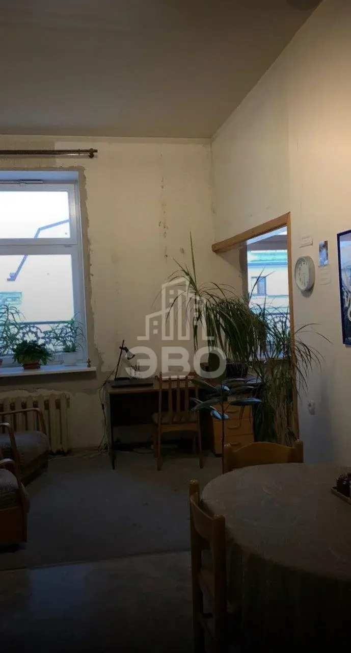 двухкомнатная квартира в Санкт-Петербурге по адресу: Реки Мойки наб., 82