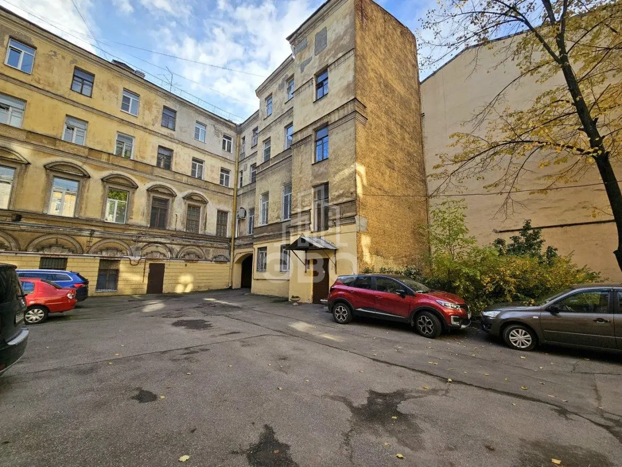 комната в Санкт-Петербурге по адресу: Декабристов ул., 49