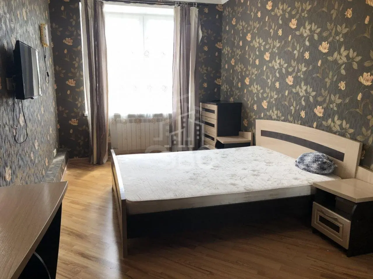 трехкомнатная квартира в Санкт-Петербурге по адресу: Ворошилова ул., 27, к 2