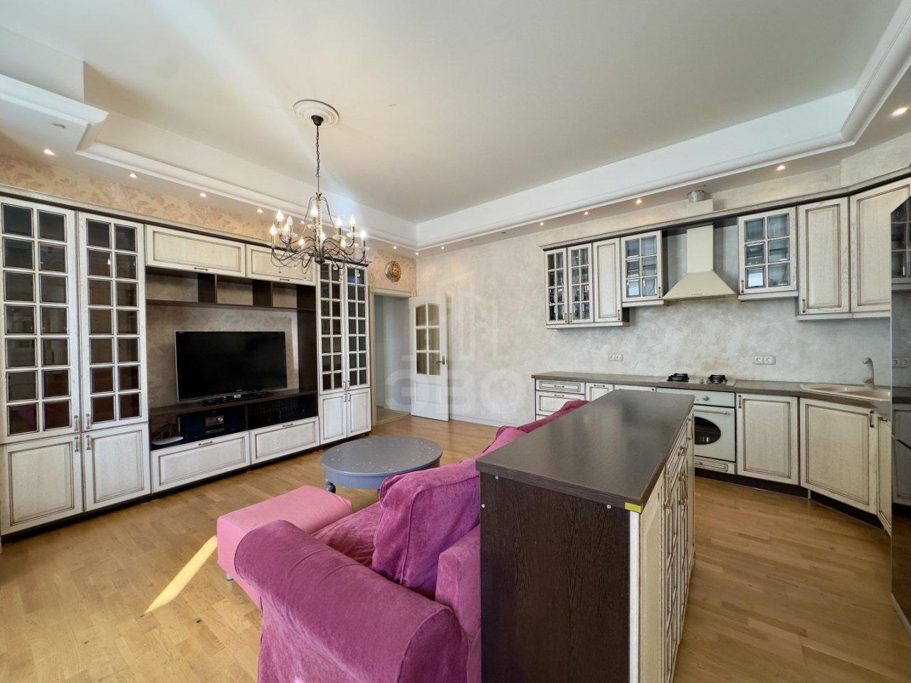 двухкомнатная квартира в Санкт-Петербурге по адресу: Загородный проспект, 4