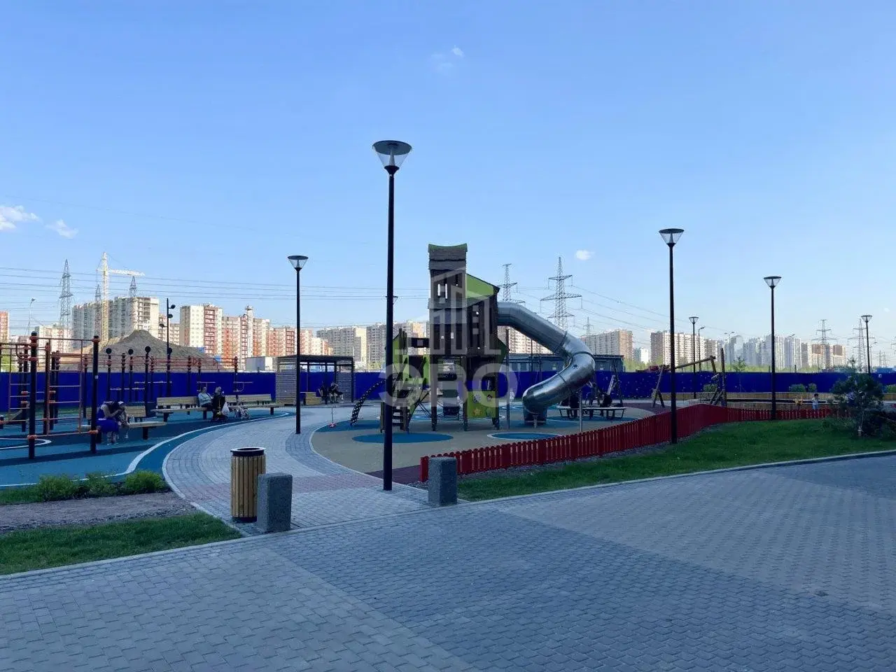 студия в Санкт-Петербурге по адресу: Авиаторов Балтики проспект, 25
