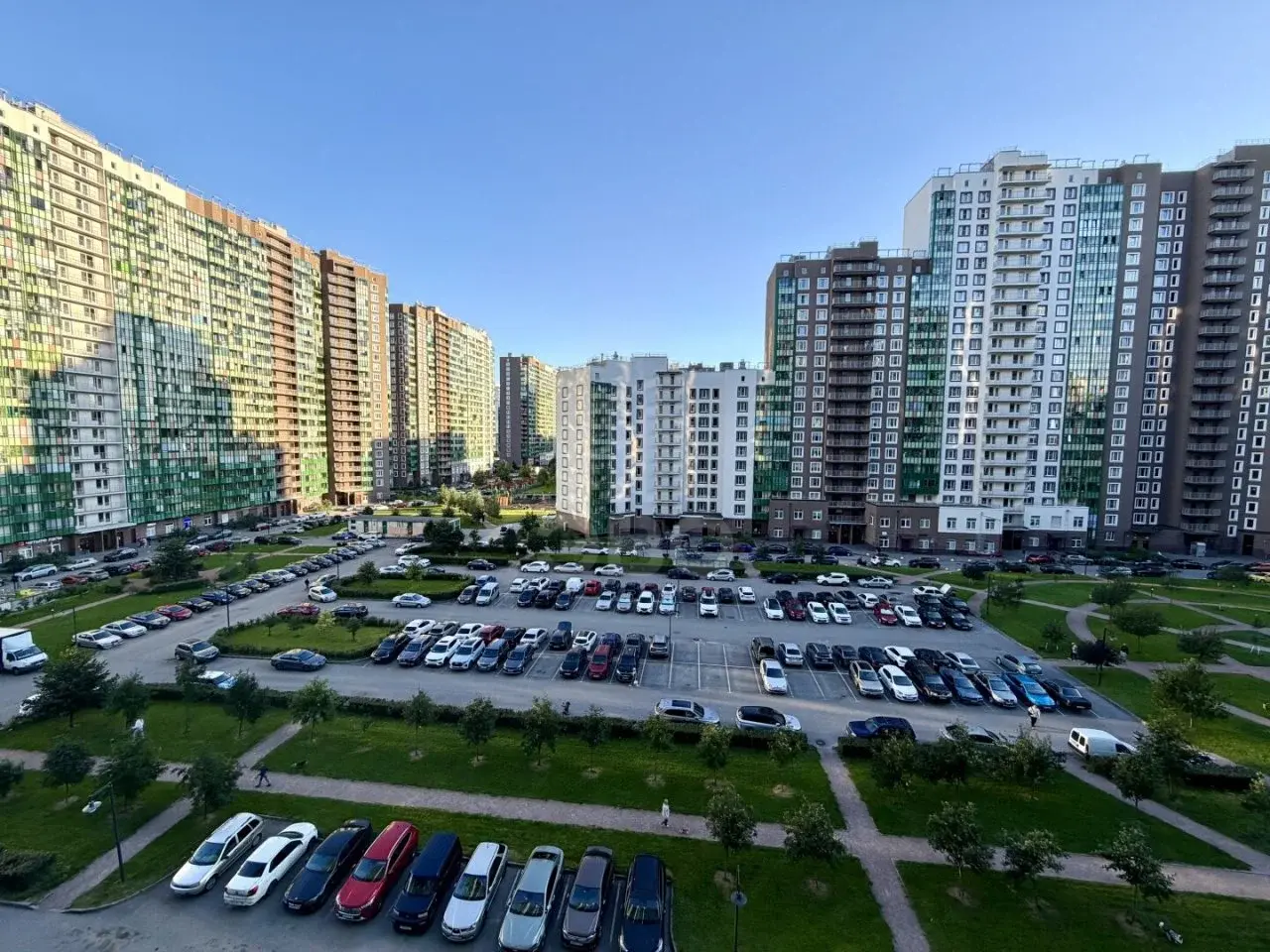 двухкомнатная квартира в Ленинградской области по адресу: Петровский б-р., 11, к 1